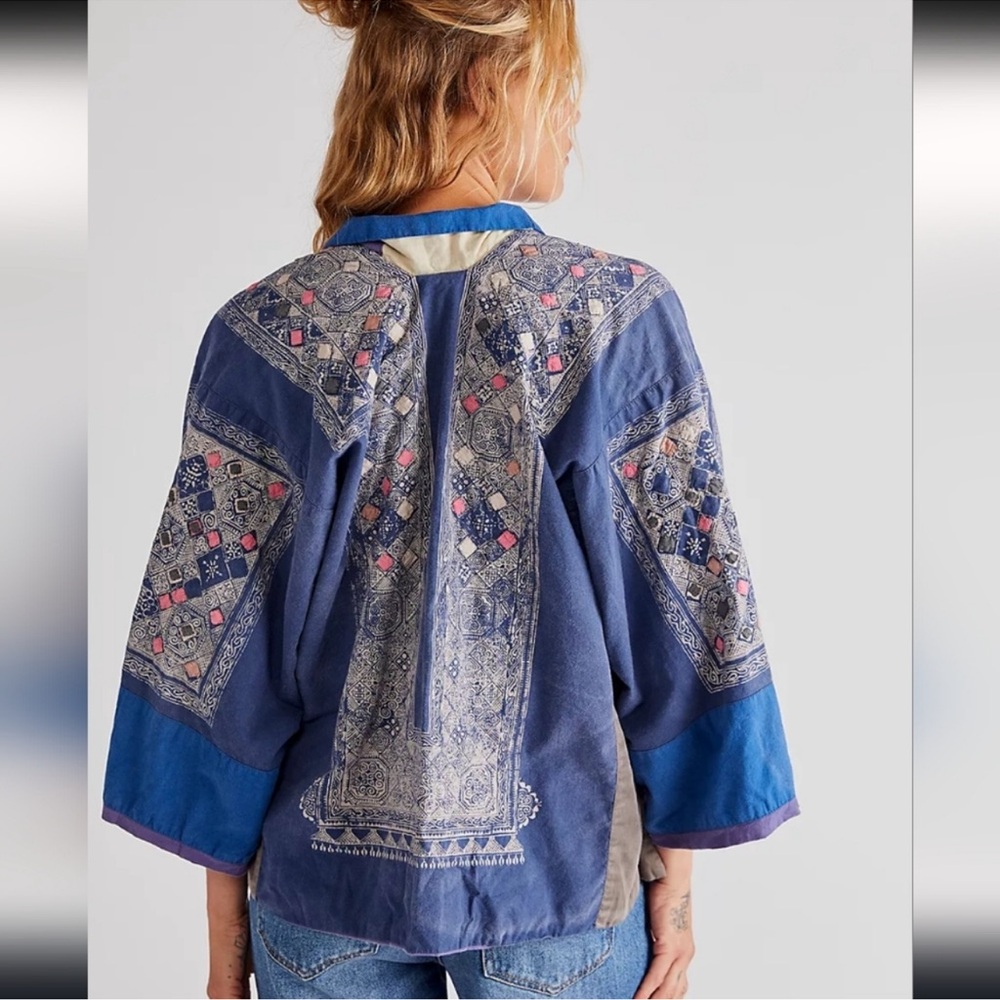 Magnolia Pearl Taj Appliqué Kimono NWT O/S - Picture 2 of 9